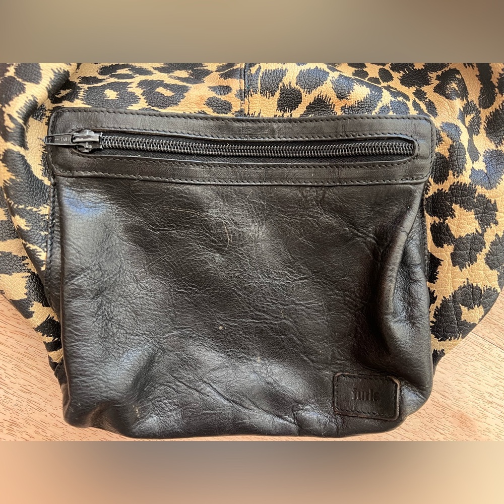 Furla suede leather leopard and black backpack - Picture 4 of 14